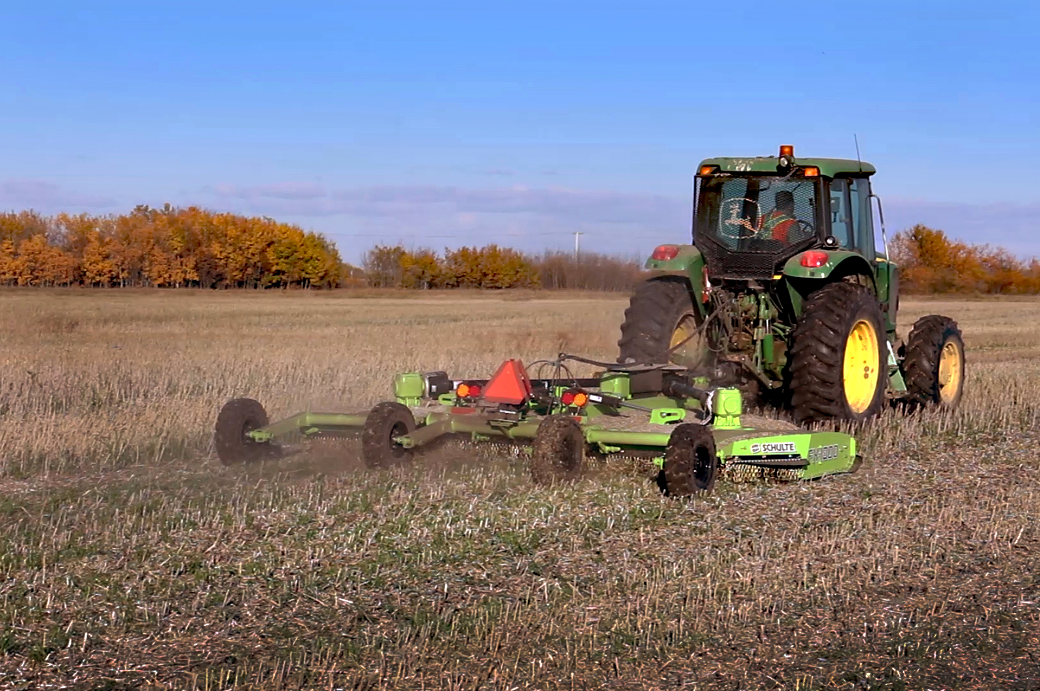 Sichelmulcher FX-1800 von Schulte geeignet für große Flächen